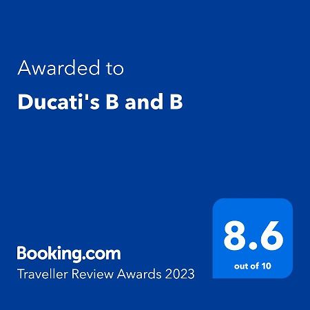 Ducati'S B And B 레이몬드 테라스 외부 사진